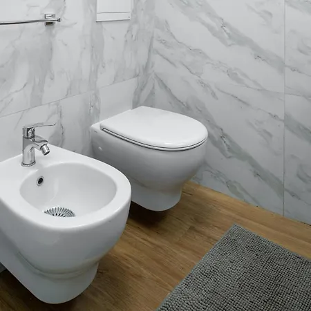 Lucy's Loft - Mm3 شقة *