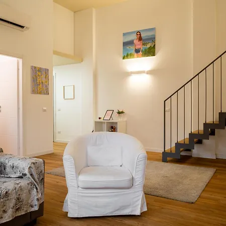 شقة Lucy's Loft - Mm3 سان دوناتو ميلانيزي